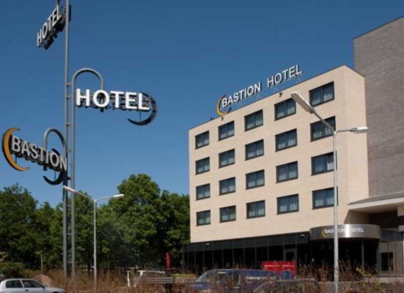Bastion Hotel Роозендаал Екстериор снимка